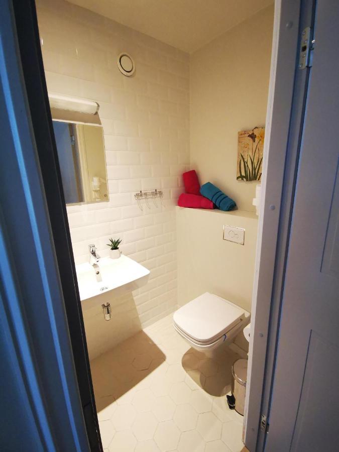 Rotermanni Mere Apartment Tallinn Ngoại thất bức ảnh
